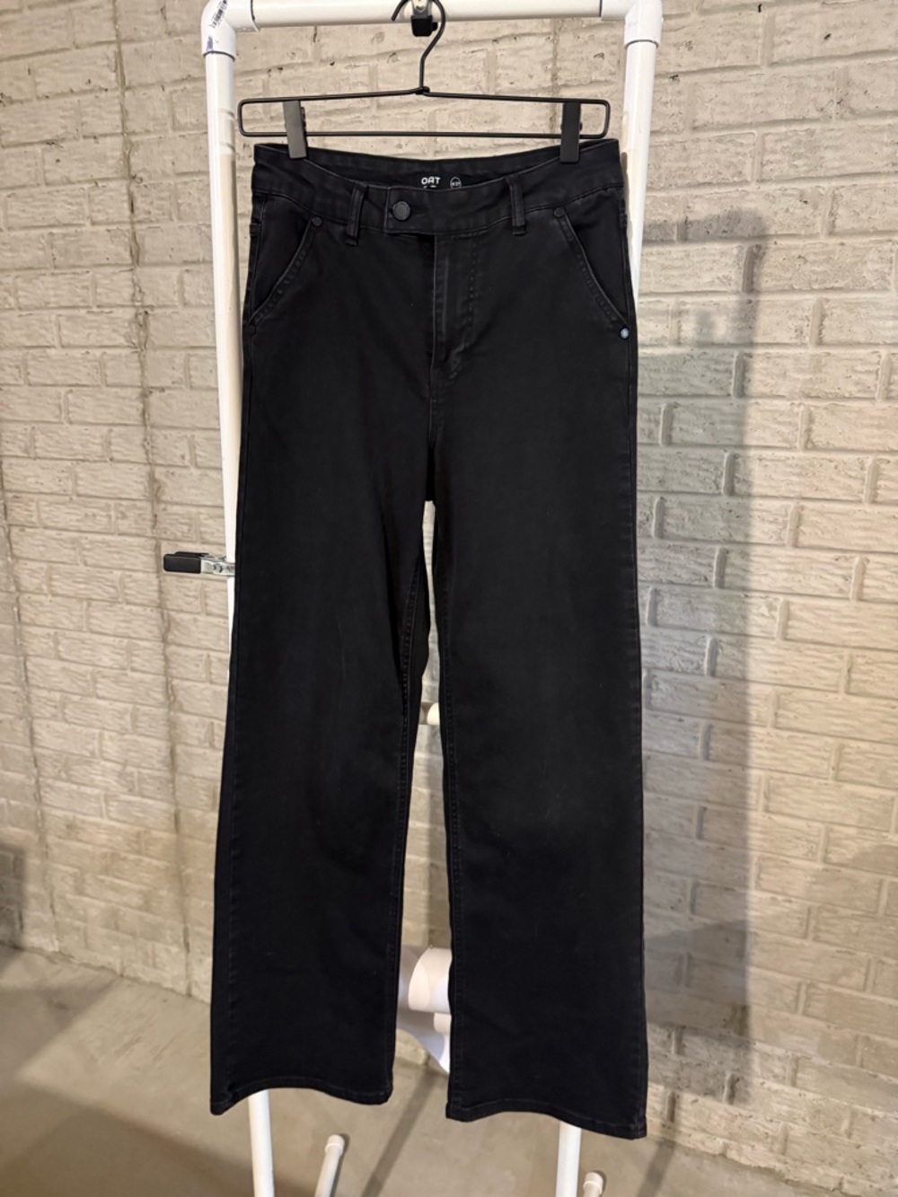 OAT Black Straight-Leg Jeans